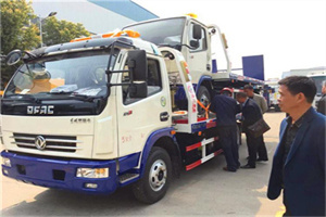 榆次区汽车道路救援拖车价格